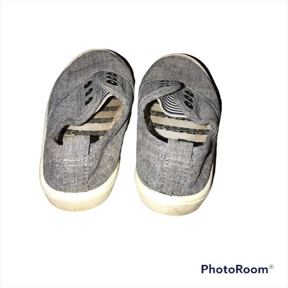 H&M slip on boat shoes blue Jean size 8 toddler - Picture 2 of 6